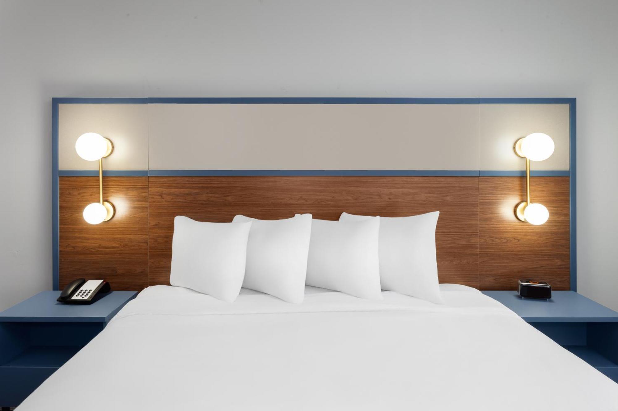 Americinn By Wyndham Eagle River Downtown Esterno foto